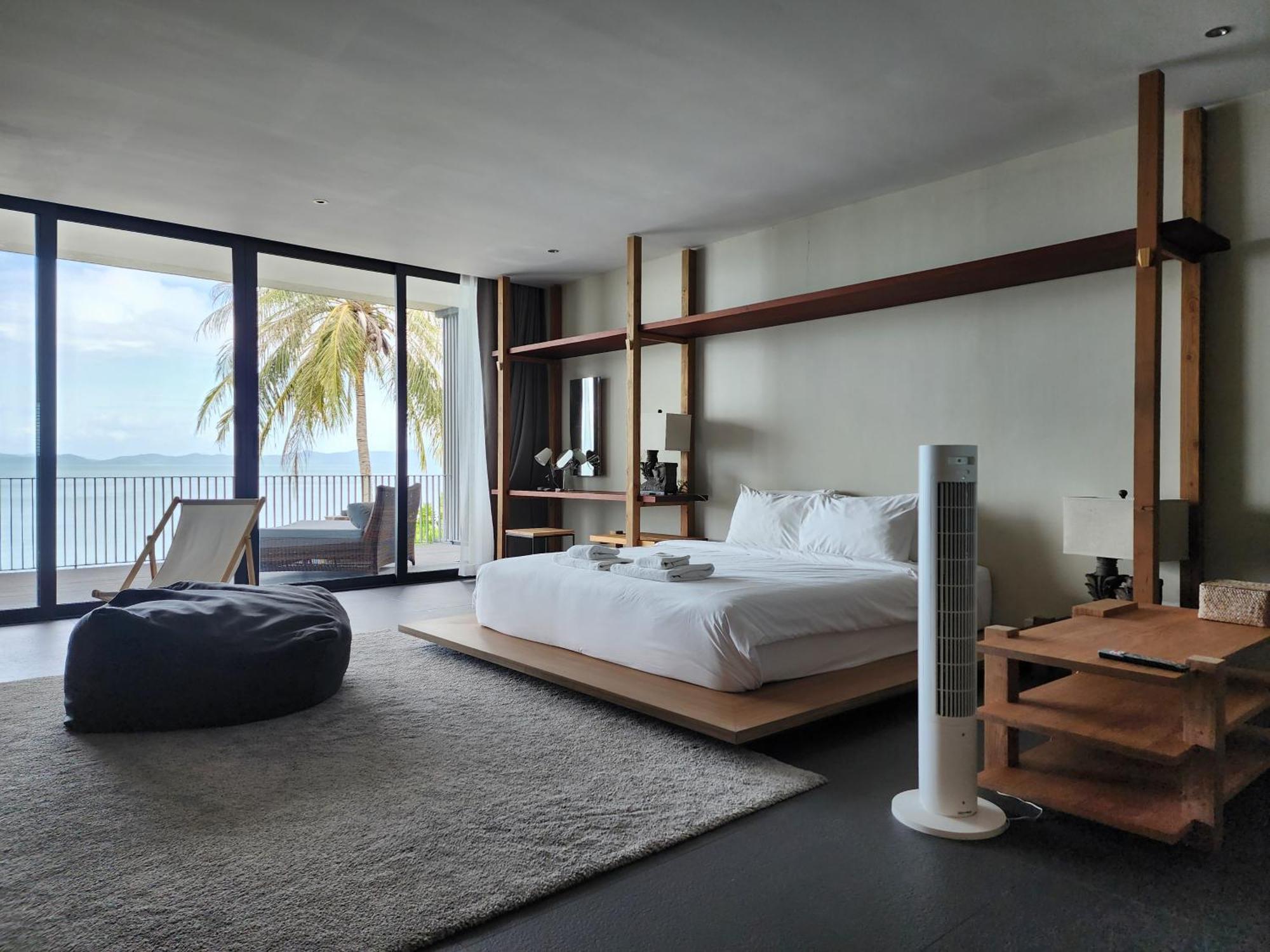 Villa Luxury Beachfront Brahma 4 Bedroom At Ta-ke B Ban Ao Kung
