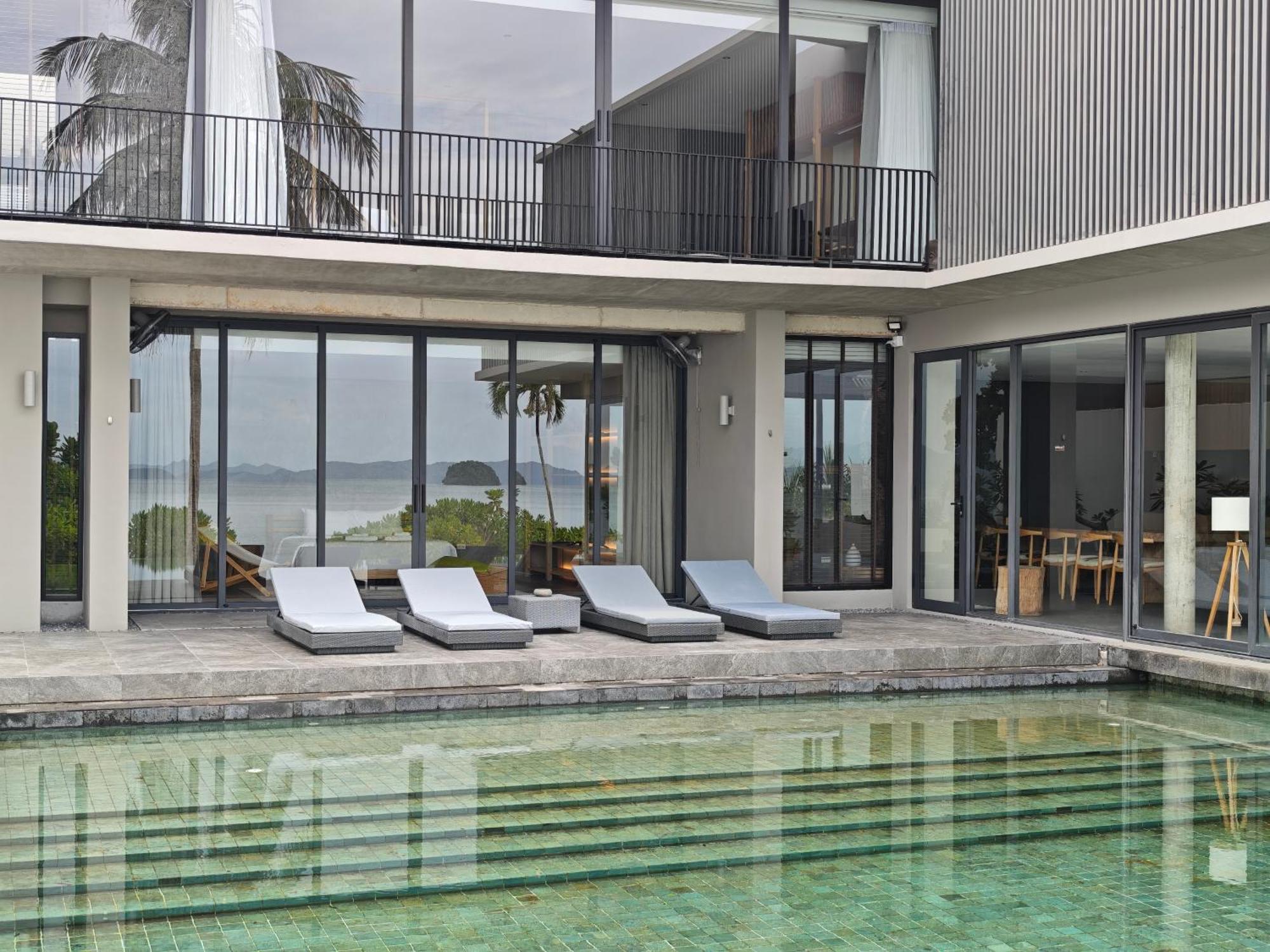 Luxury Beachfront Brahma 4 Bedroom At Ta-ke B Villa Ban Ao Kung
