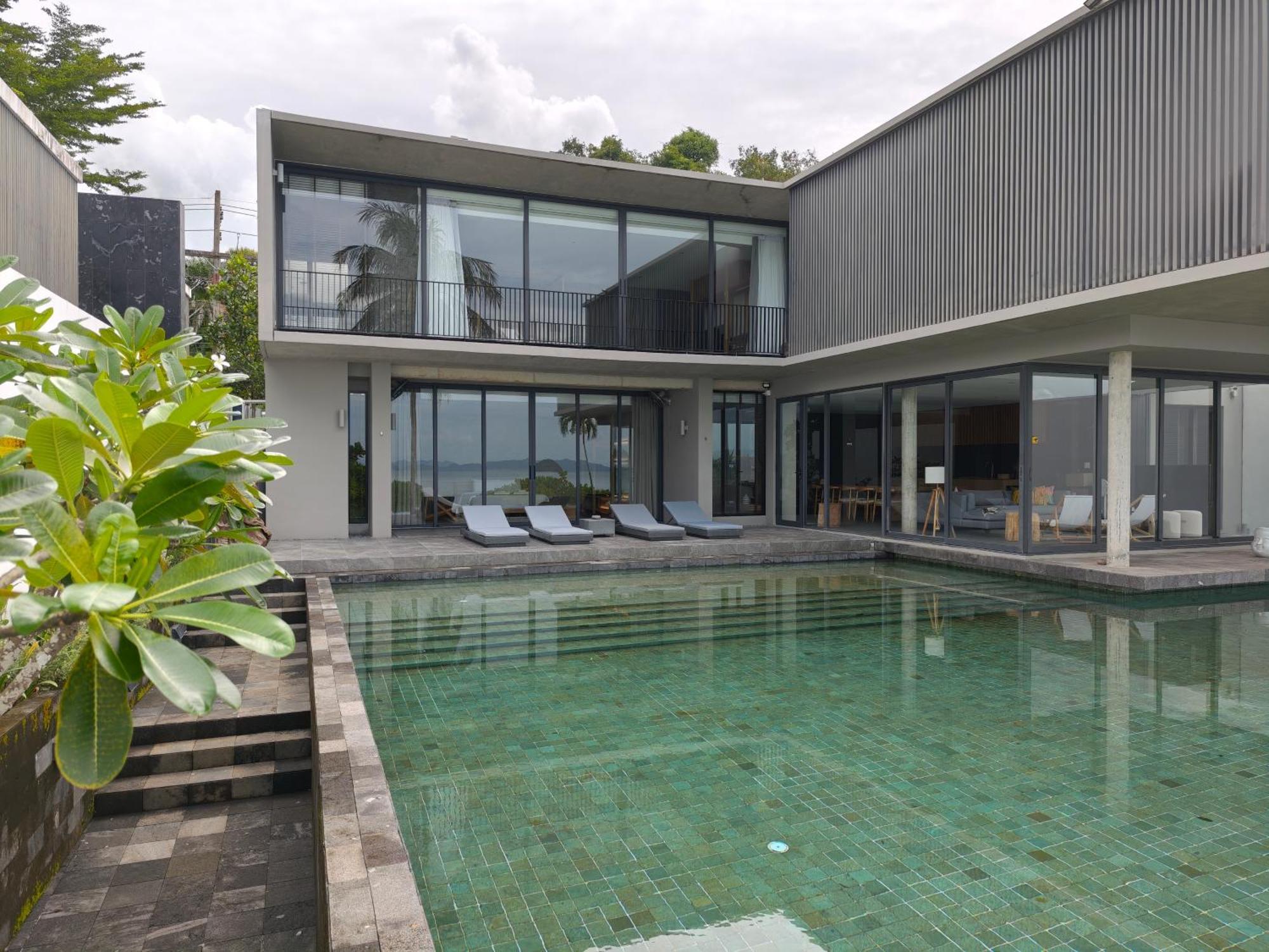 Luxury Beachfront Brahma 4 Bedroom At Ta-ke B Villa Ban Ao Kung
